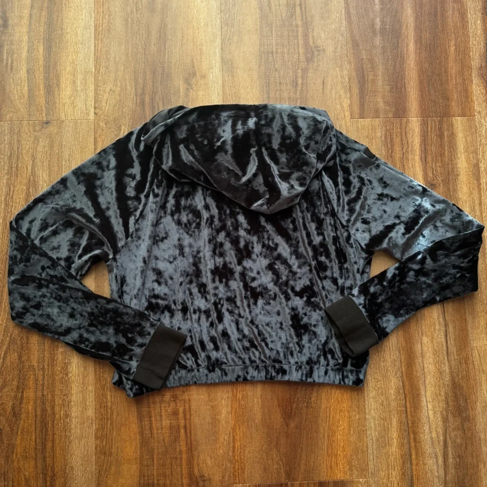 La Senza Black Crushed Velvet Velour Full Zip Cropped Y2K Track Sweater M - Picture 4 of 11